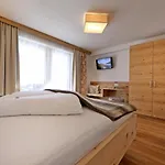 Martlerhof 公寓 *